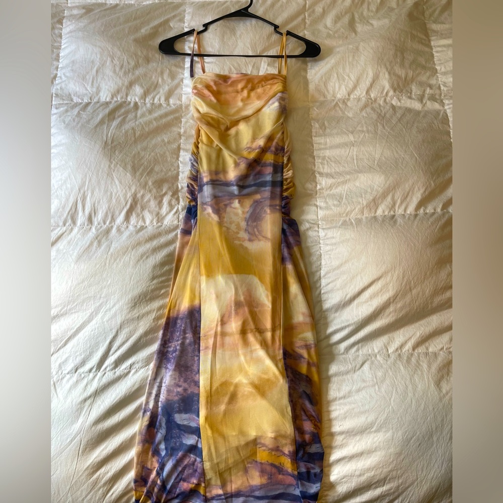 Commense Dress. Never worn. Size S